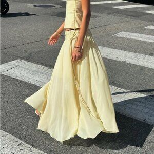 H&M S/S 2025 The STUDIO Chiffon Circle Skirt in Pale Yellow sz 18